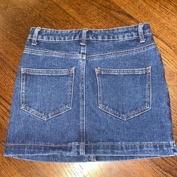 Forever 21, jean mini skirt - Picture 2 of 3